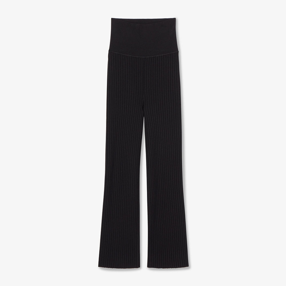 Packshot image of the Finley Legging—Ribbed Jardigan Knit in Black