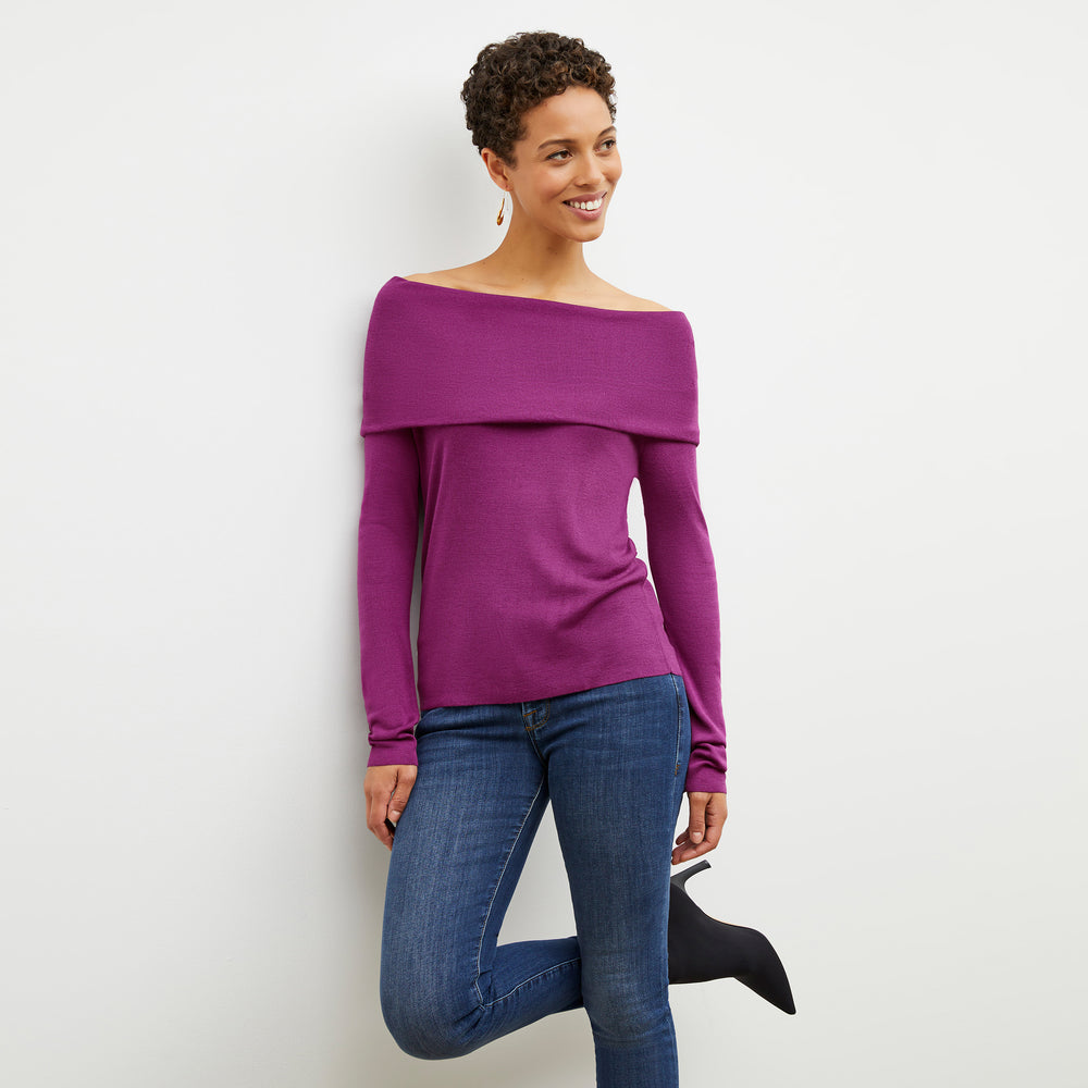 Front image of a woman wearing the Dae in Purple Jasper