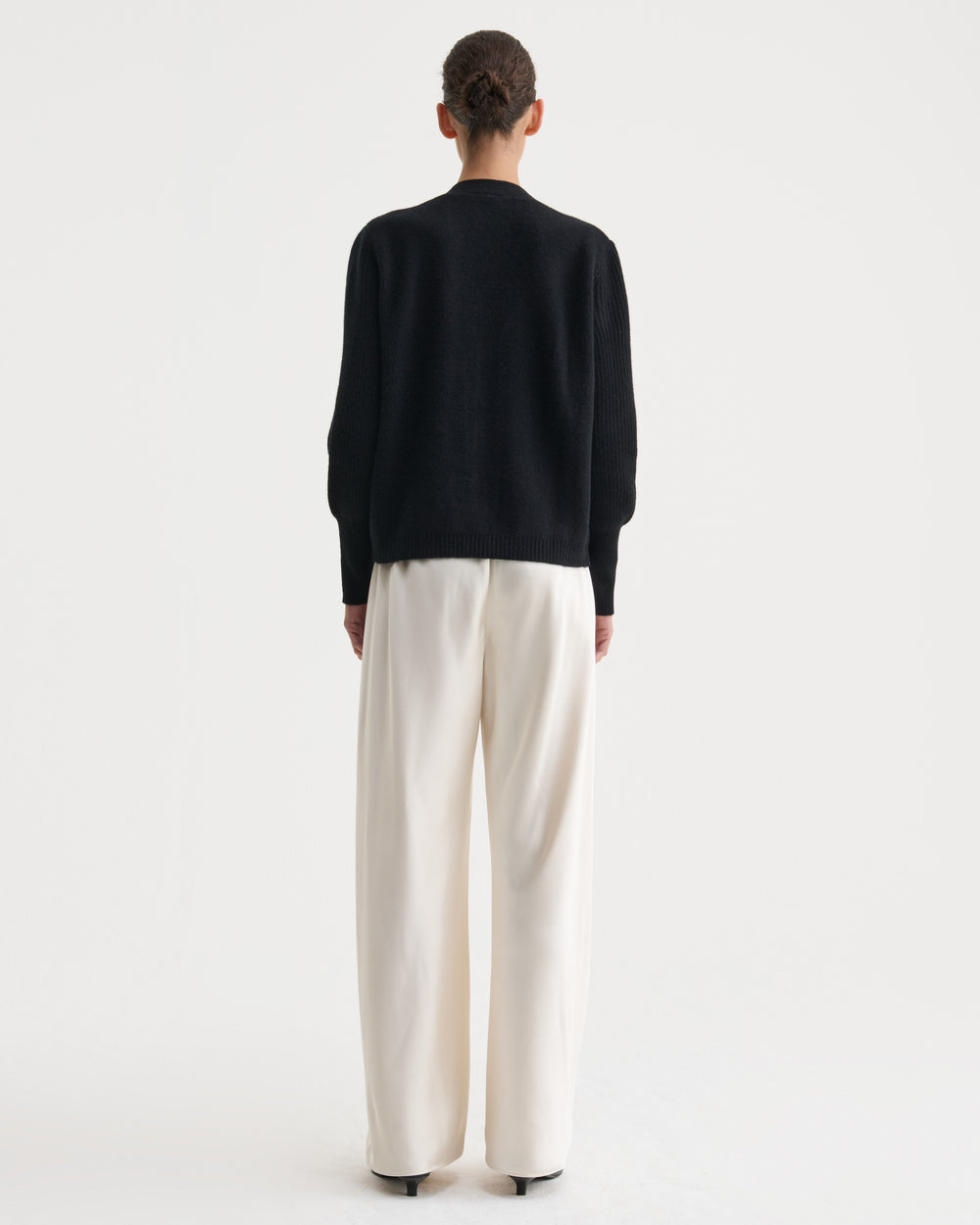 Nonchi Cashmere Resort Cardigan :: Black