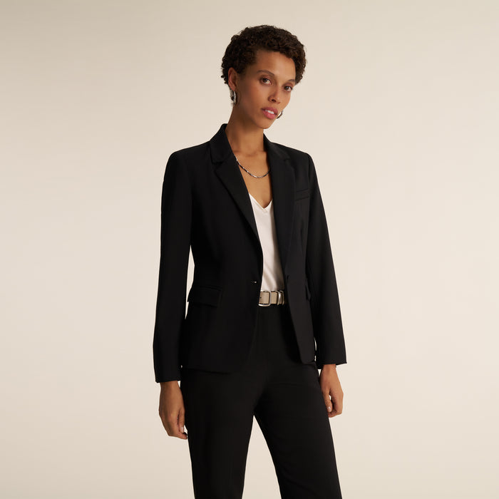 Yiyan "The Executive" Blazer