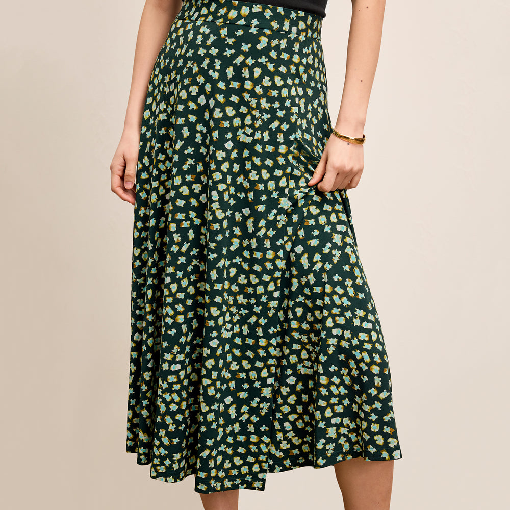 Front image of the Ara skirt in Kaleidoscope Print
