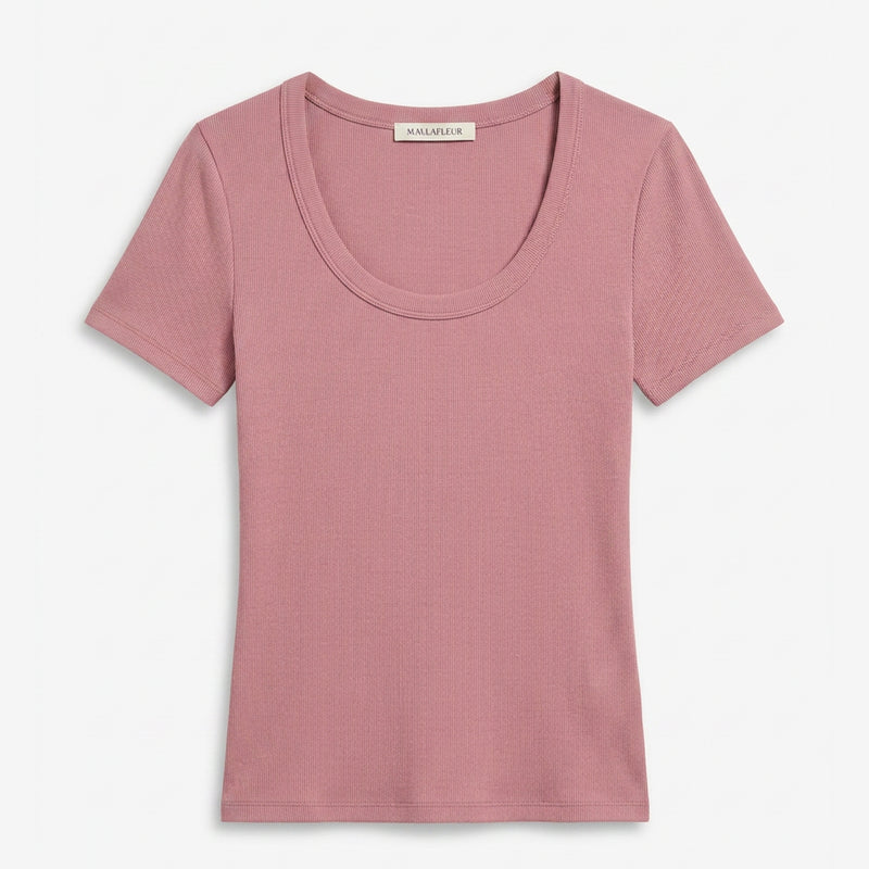 Avi Scoopneck T-Shirt