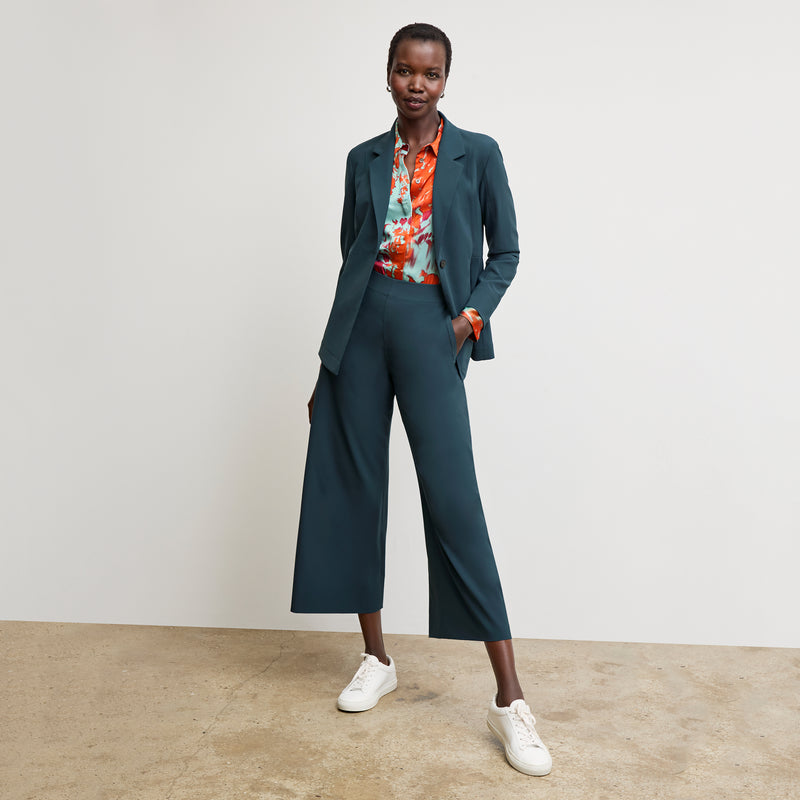 Moreland Travel Blazer