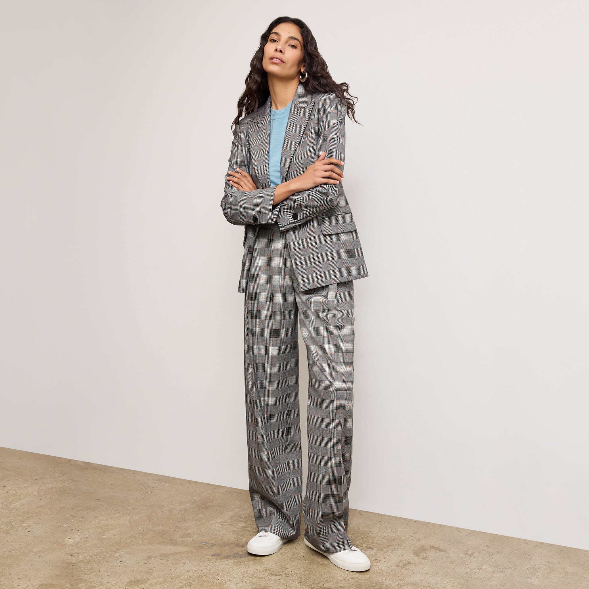 front image of a woman wearing the Tyner Blazer in Sharkskin in Mixed Check