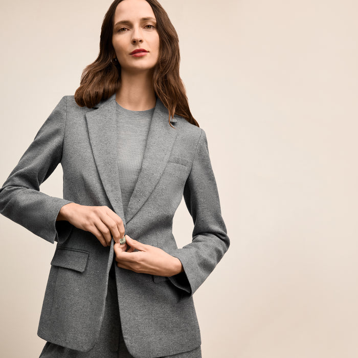 Yiyan "The Executive" Blazer