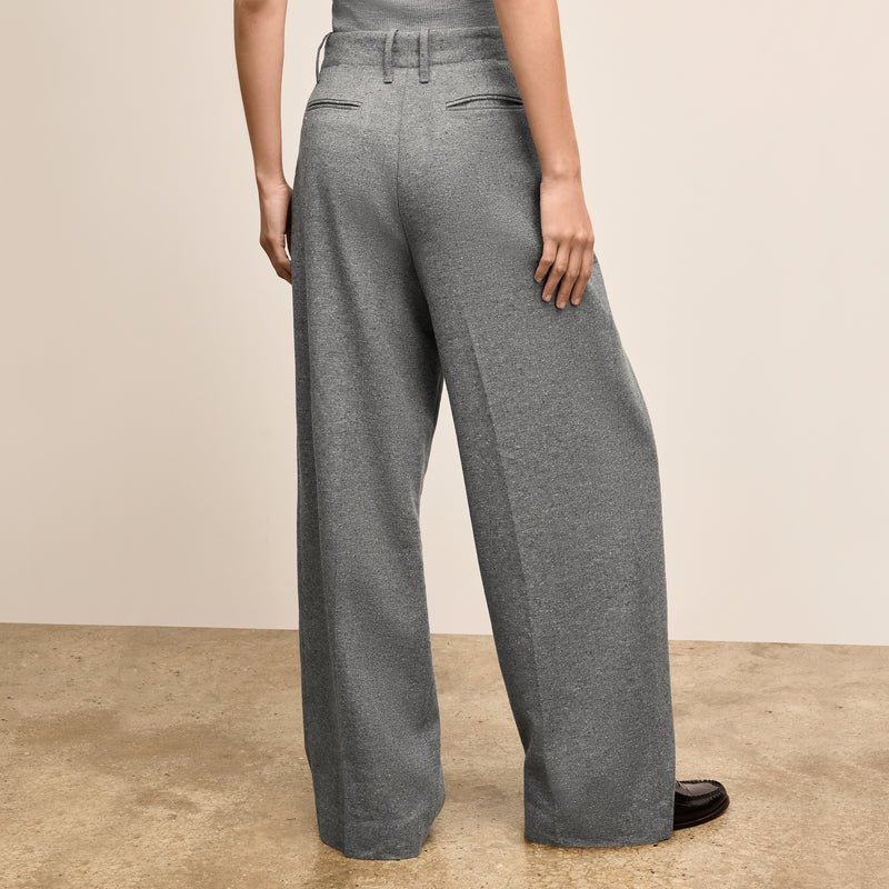 Zuri Pleated Trouser