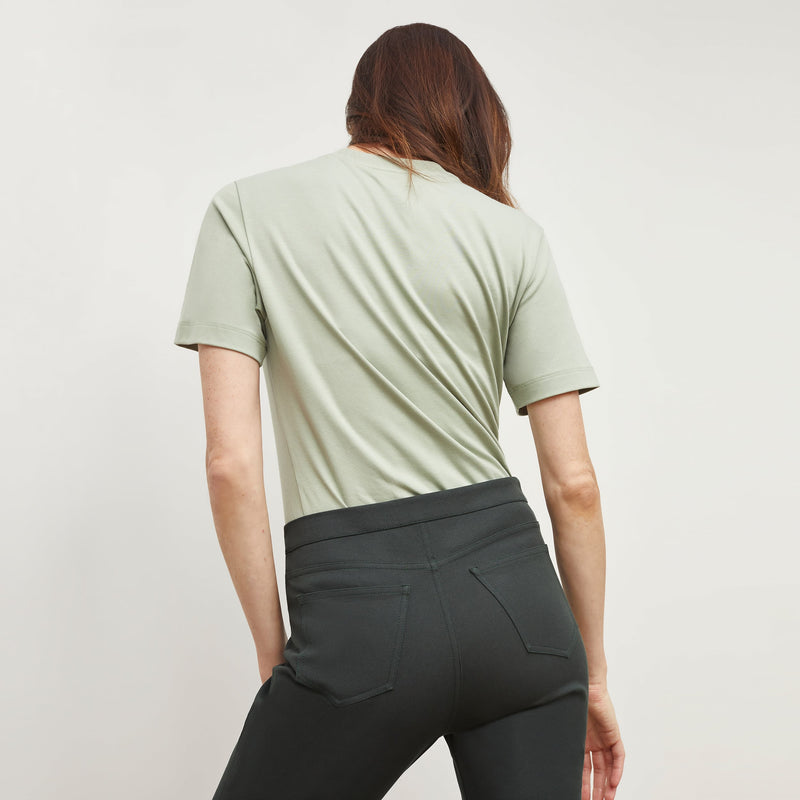 Leslie T-Shirt