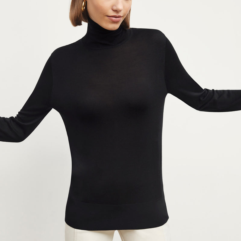 Elizabeth Turtleneck