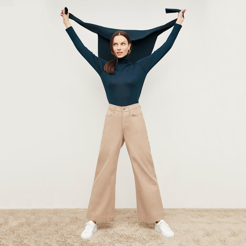Elizabeth Turtleneck
