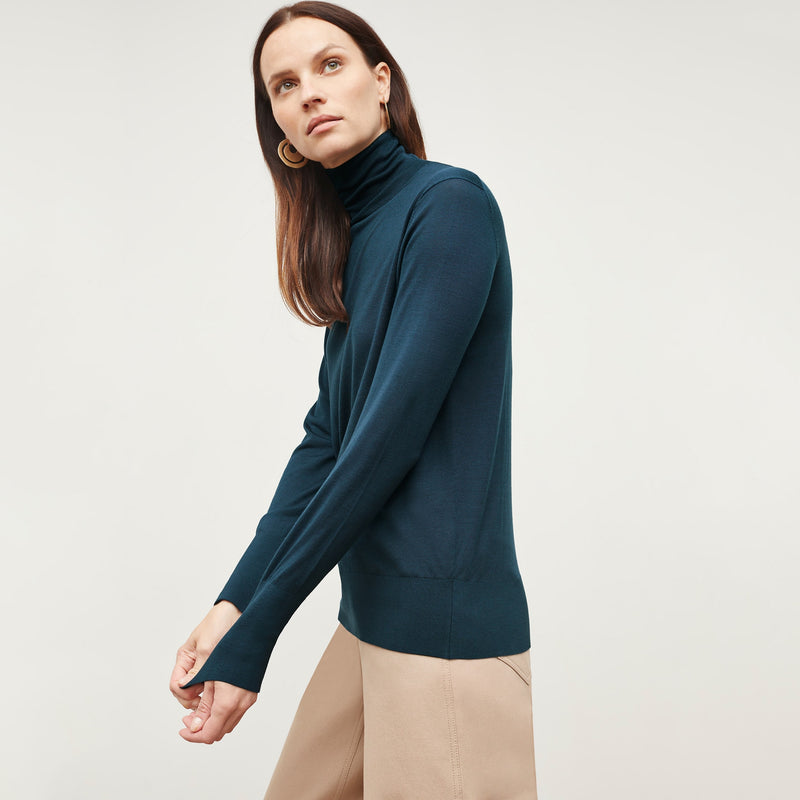 Elizabeth Turtleneck