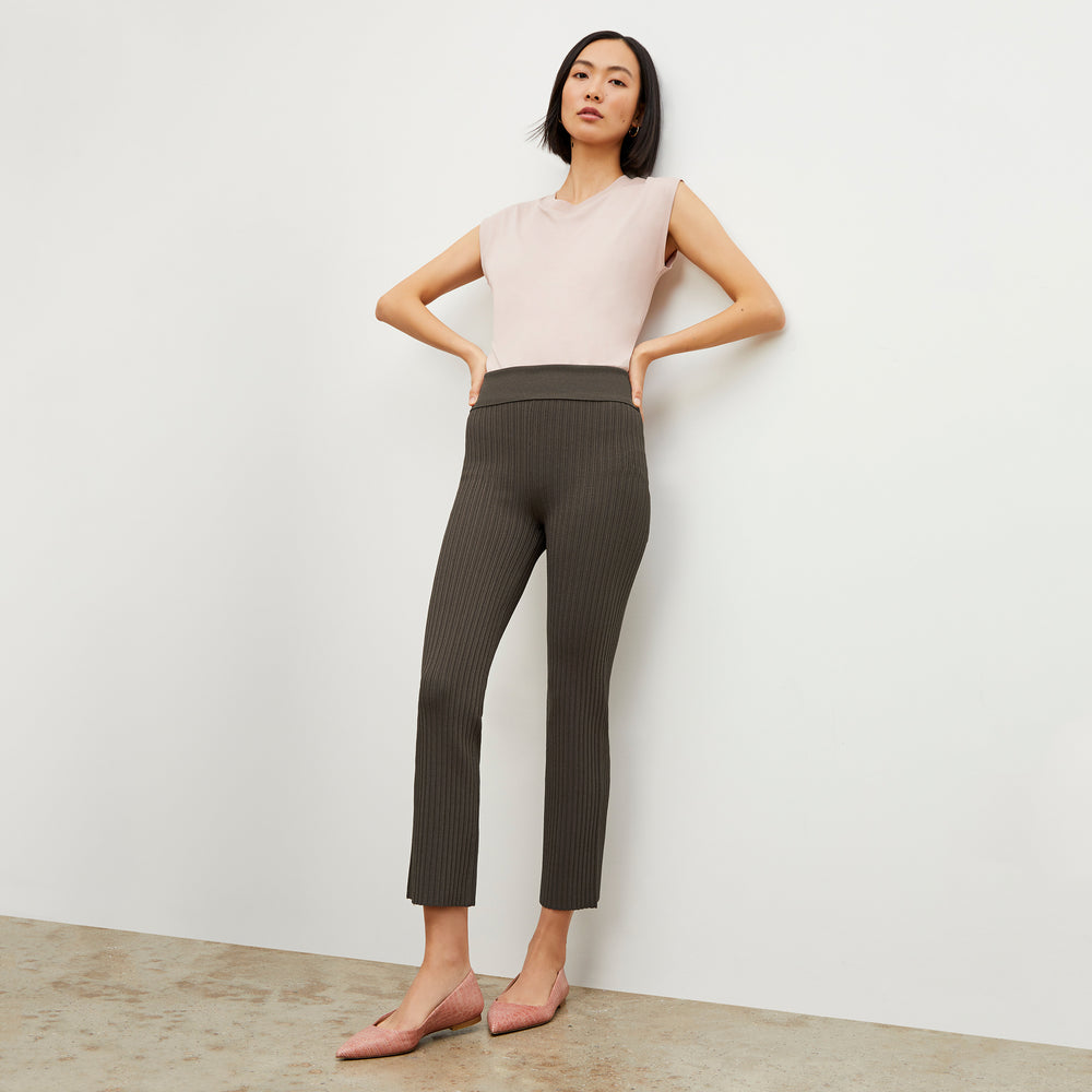 Front image of a woman wearing the Finley Stretch Pant - Ribbed Jardigan Knit in Ash
