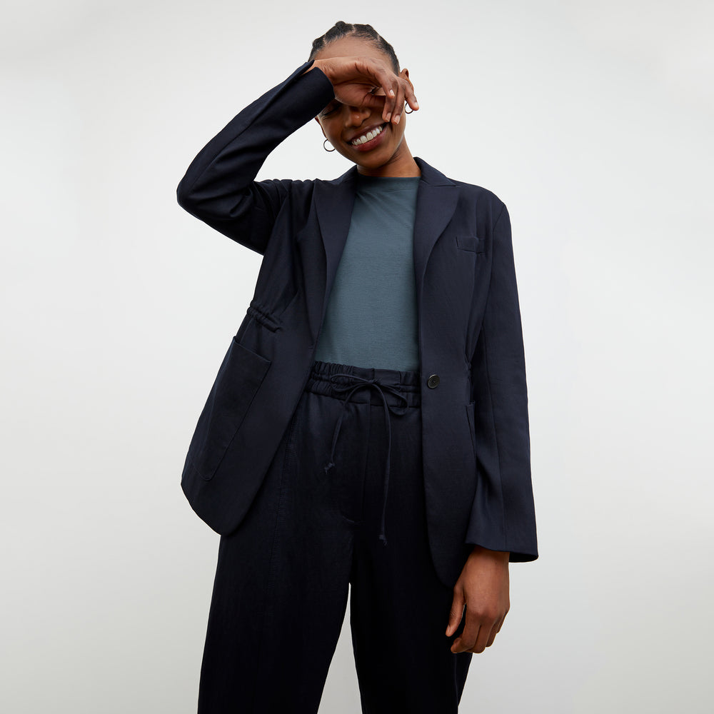 Front image of a woman wearing the Shane Pant - Everyday Twill in Night