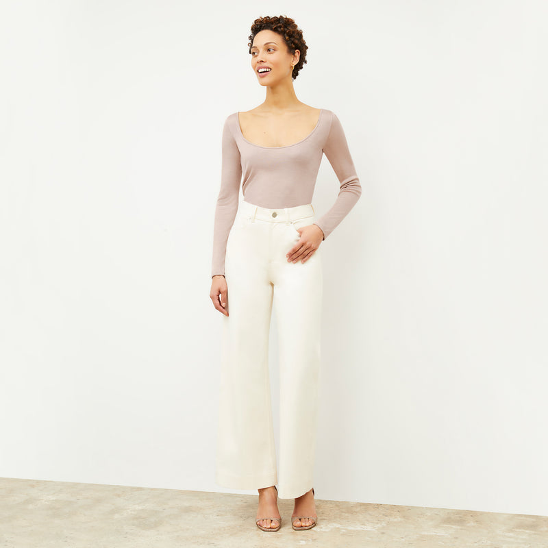 Meg Top