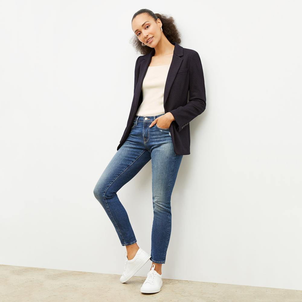 Front image of a woman wearing the FRAME Denim Le Garcon Jean in Azure